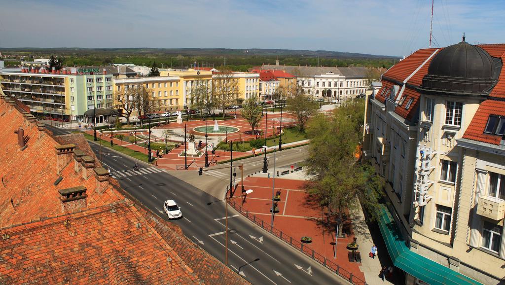 Hotel Central Нагиканиша Екстериор снимка