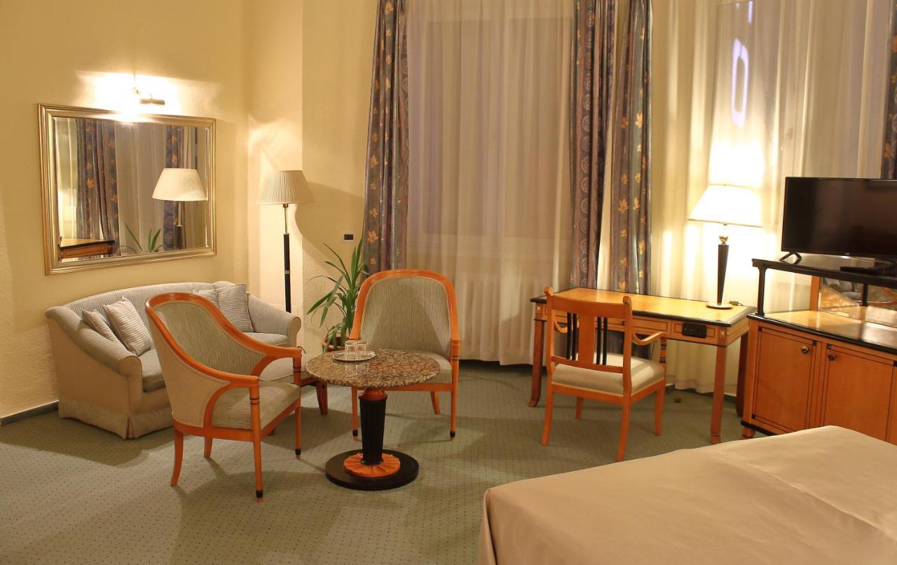 Hotel Central Нагиканиша Екстериор снимка